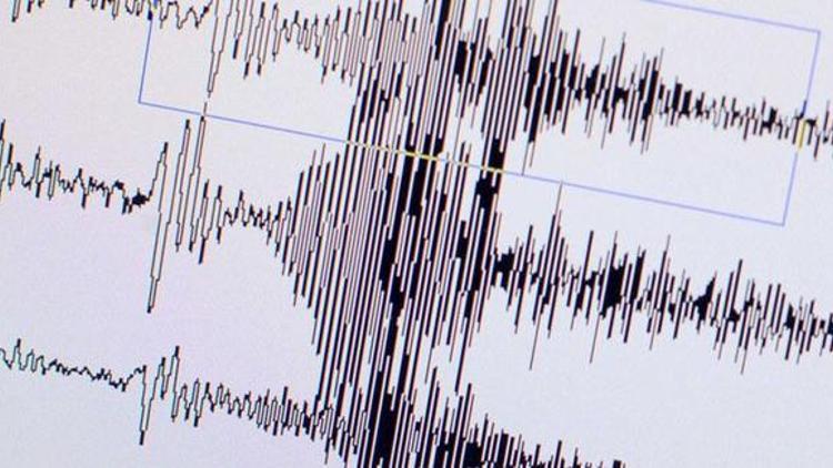 Manisada 4 büyüklüğünde deprem