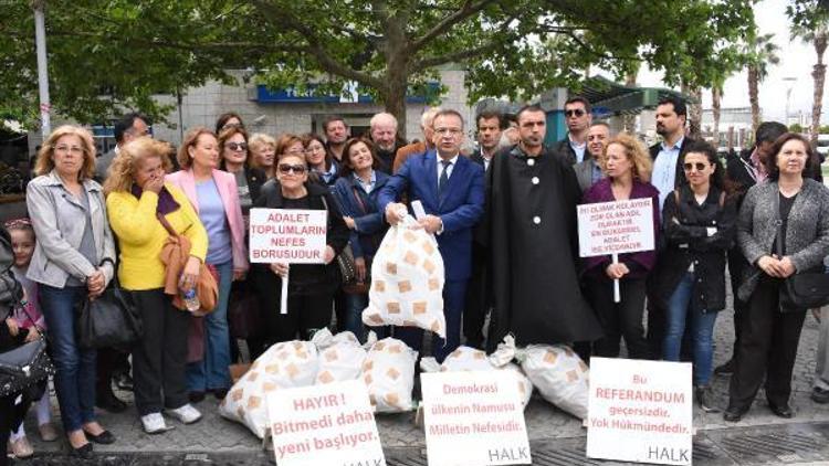 CHPnin, Konak Meydanına at getirmesine polis izin vermedi