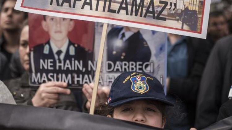 Beşiktaşta askeri okullar açılsın eylemi