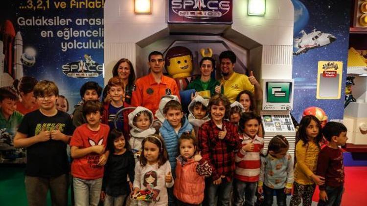 Türkiye’nin İlk Uzay Yolcusu Legoland’de Çocuklarla Buluştu
