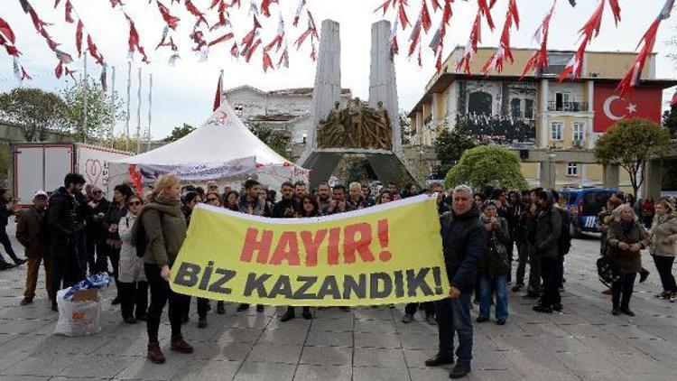 Kadıköy ve Bakırköyde referandum protestoları