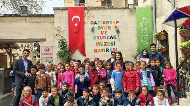 Çocuklar için Şimdi Gaziantep zamanı