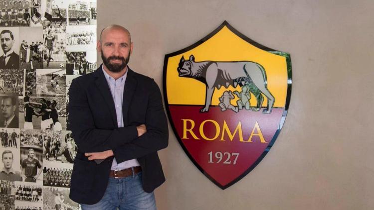 Roma, Monchi ile anlaştı