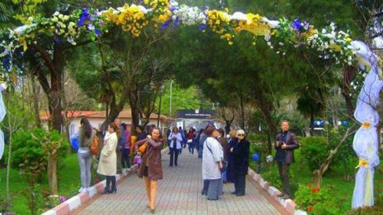Erenköy Kız Lisesindeki pilav günü iptal edildi