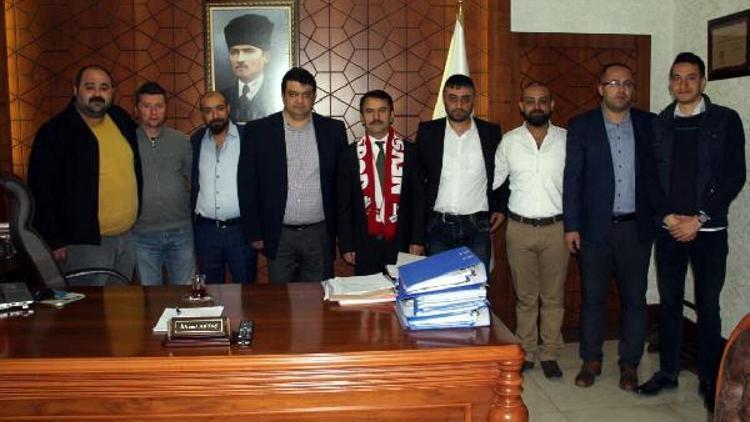 Nevşehirspor Taraftarları Derneğinden, Vali Aktaşa ziyaret