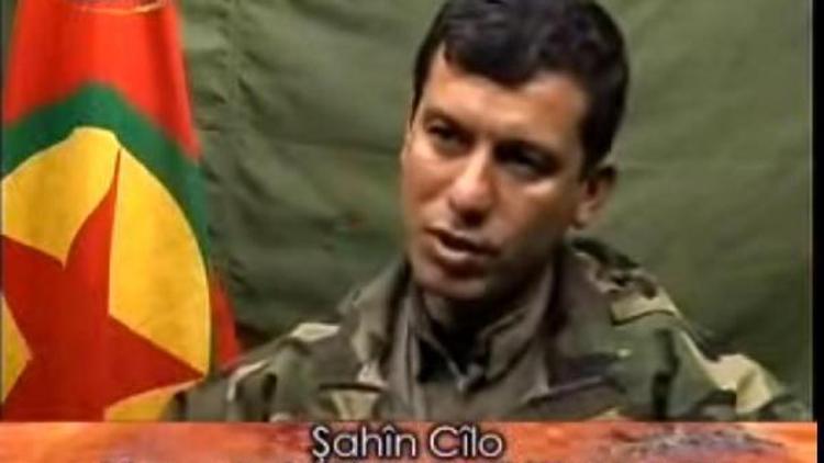 Kırmızı liste ile aranan PKKlı terörist, ABDli komutanın yanında