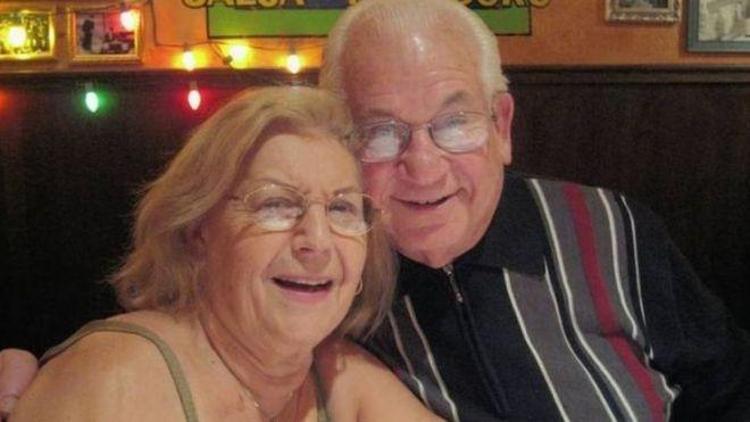 69 yıldır evliydiler, el ele öldüler