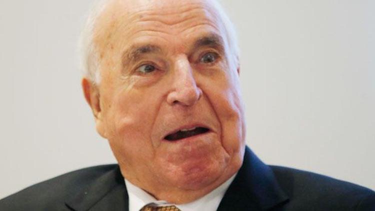 Helmut Kohl, gazetecilere açtığı davayı kazandı