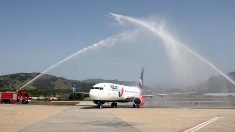 Rusyadan ikinci charter, 189 yolcusuyla Antalyaya geldi