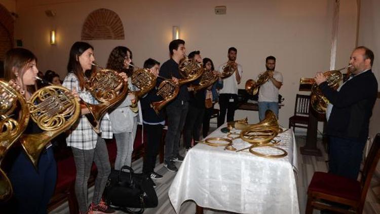 Osmangazi’de Bakır Çalgılar Çalıştayı