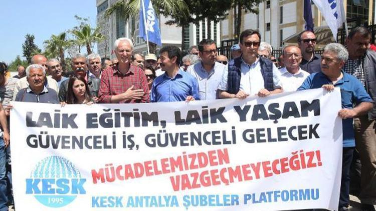 Antalyada miting yasağını protestoya dava