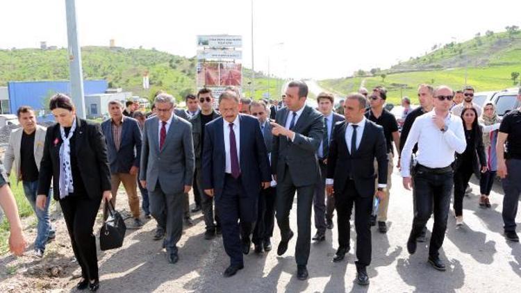 Bakan Özhaseki: İnsanlar PKK teröründen usanmış