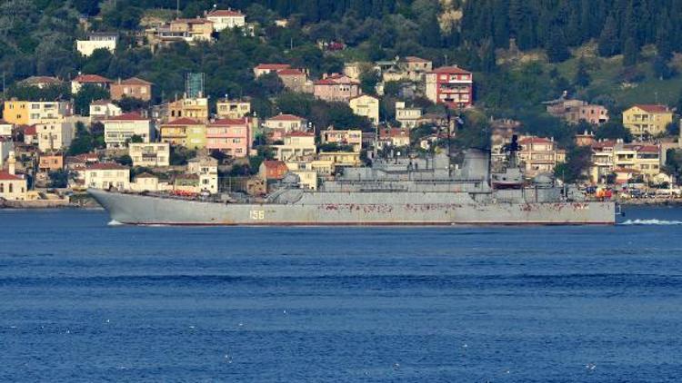 Rus Savaş gemisi Çanakkale Boğazından geçti