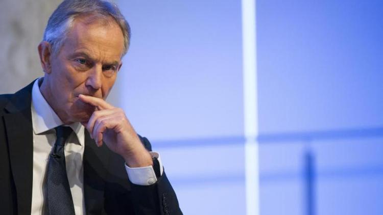 İngiltere eski Başbakanı Blair siyasete dönüyor