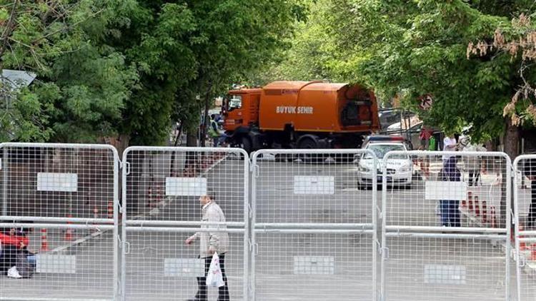 Ankarada 1 Mayıs kutlamalarında 4 bin 500 polis görev yapacak. İşte trafiğe kapalı yollar...