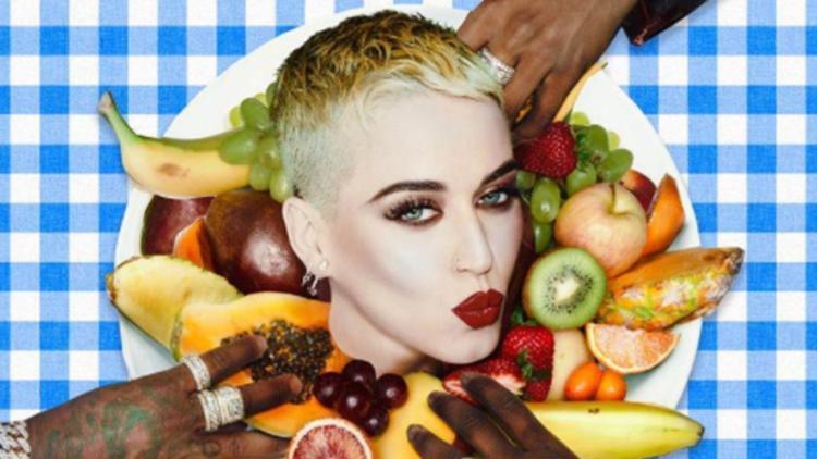 Katy Perry’den yeni şarkı: “Afiyet olsun şekerim”