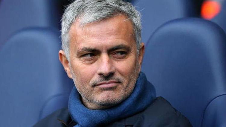 Flaş açıklama... Mourinho Fenerbahçeye gelecek