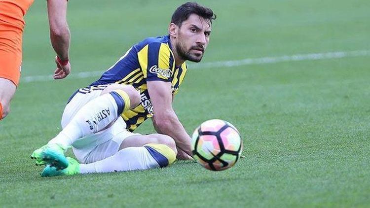 Fenerbahçede Şener Özbayraklı, Beşiktaş derbisinde yok