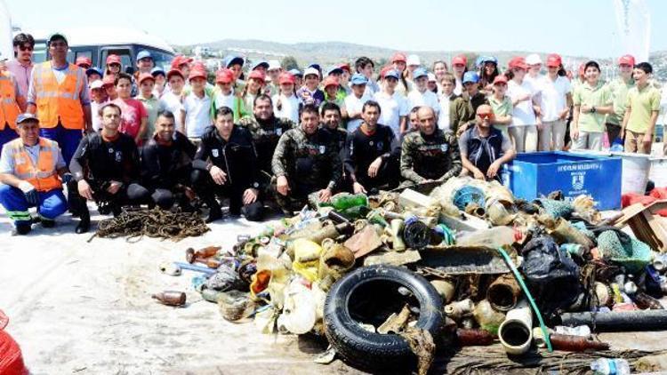 Sosyete plajında denizden çıkanlar şaşırttı