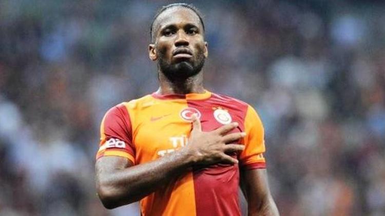 Ve Galatasaray eski yıldızıyla temasta Drogba...
