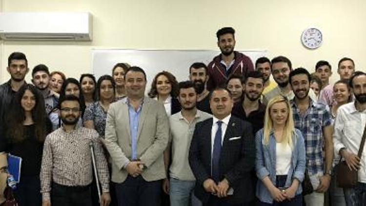 Öğrencilere girişimcilik semineri