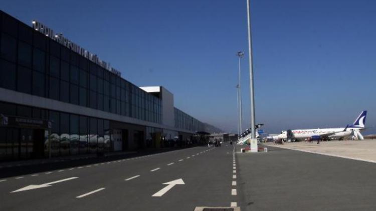 Ordu-Giresun Havalimanında uçuşlara sis engeli