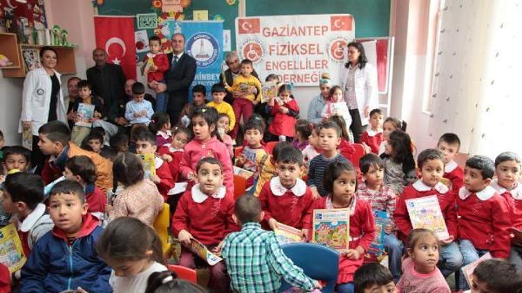 Minikler ve engelliler bir araya geldi