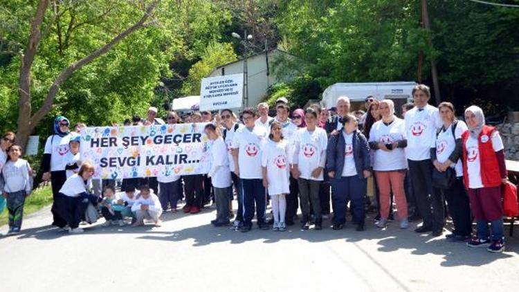 Engelli öğrenciler “Özeliz, Sporla Güzeliz” projesi ile doğada yürüdü