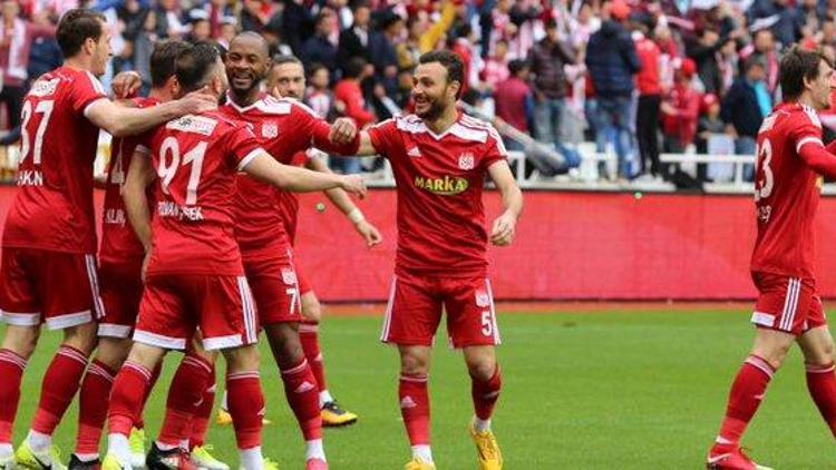 Sivasspordan Süper Lig için süper 3lük
