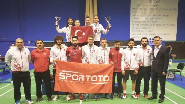 Badminton Milli takımları Hırvatistan ve Yunanistandan madalya ile döndü