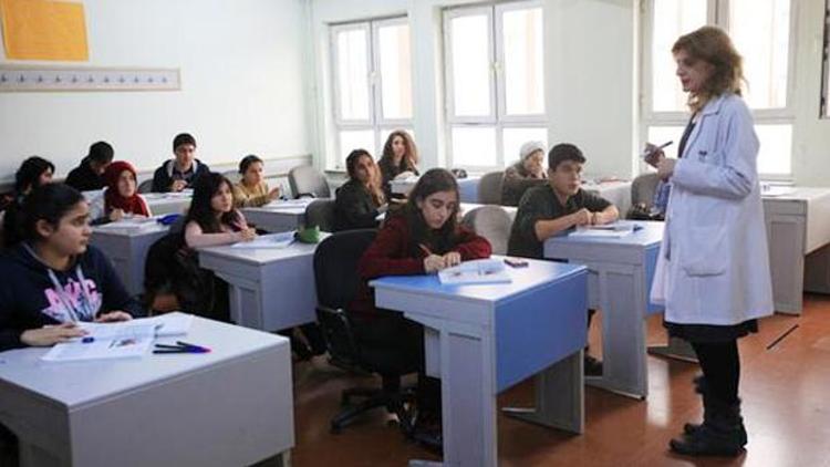 MEB Müsteşarı Yusuf Tekin: Rehberlik öğretmenleriyle ilgili yönetmelik onaya sunulacak