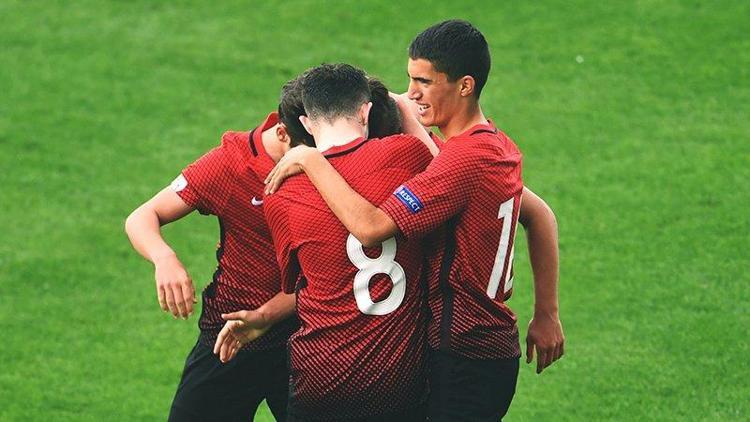 Türkiye U17 çeyrek finalde