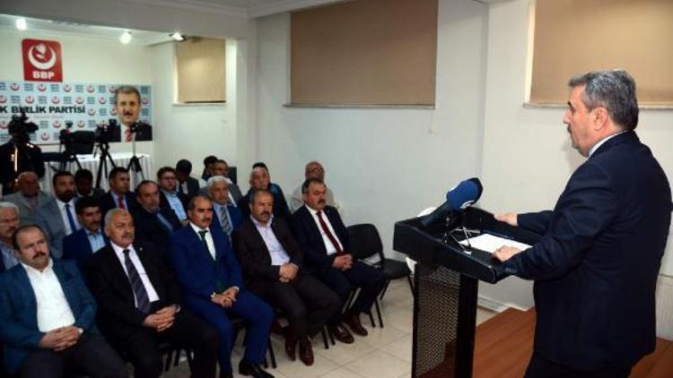 BBP Genel Başkanı Mustafa Destici, “İdam konusunda elinizi, kolunuzu bağlayan nedir”