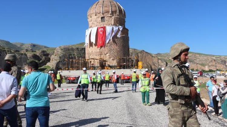 Tarihi Zeynel Bey Türbesi, yeni yerine taşınıyor (3)- Yeniden