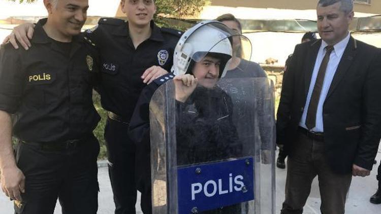 Engelli öğrenciler polis oldu