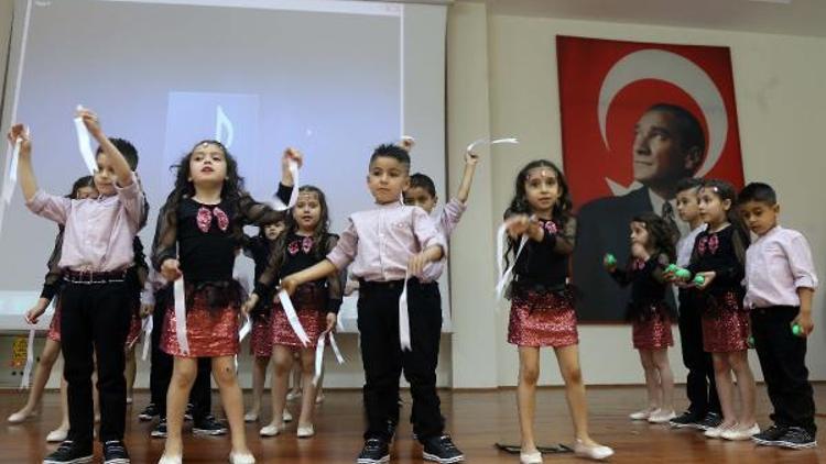 Mersinde Türk ve Suriyeli çocuklar kaynaştı