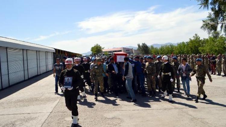 Şırnak şehidi Işık, törenle uğurlandı