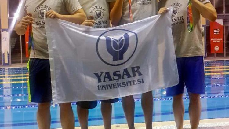 Yaşar Üniversitesinin madalya avcıları