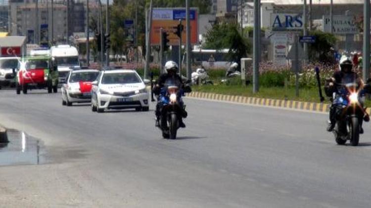 PKKlılara operasyon düzenleyen polis ve jandarma yanlışlıkla çatıştı: 1 astsubay şehit (2)