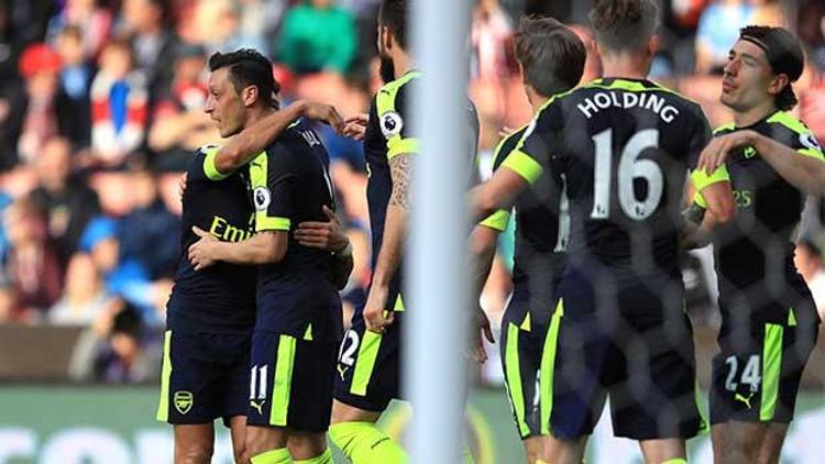 Arsenal, Şampiyonlar Ligi iddiasını sürdürdü