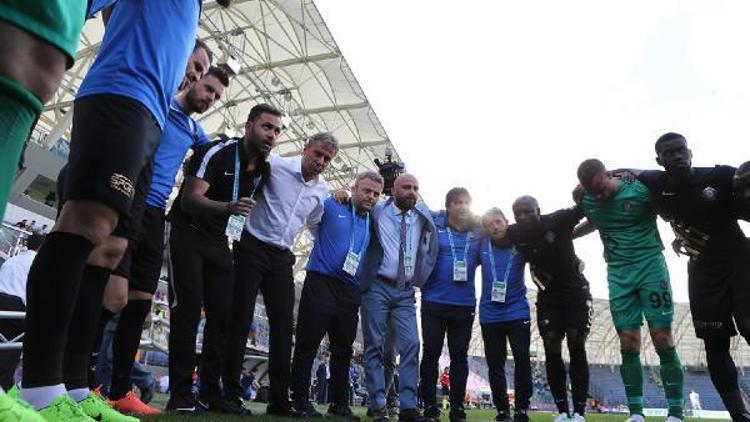 Osmanlıspor - Akhisar Belediyespor maçından fotoğraflar