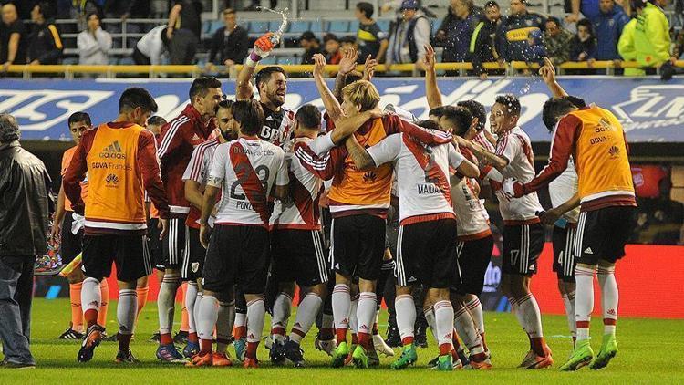 Superclasiconun galibi River Plate