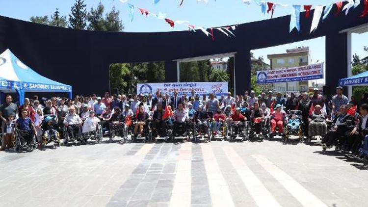 Gaziantepte 75 engelliye tekerlekli sandalye