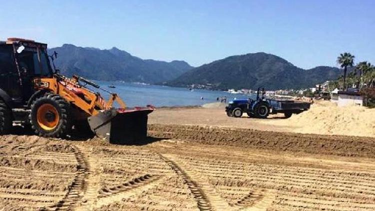 Marmaris plajlarına özel sarı kum