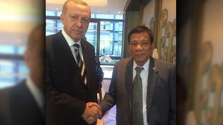 Cumhurbaşkanı Erdoğan Duterteyle görüştü