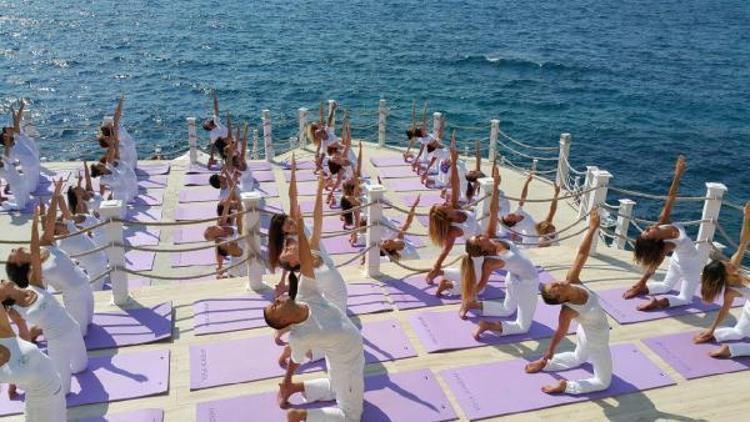 Antalya Kemerde Uluslararası Yoga Festivali