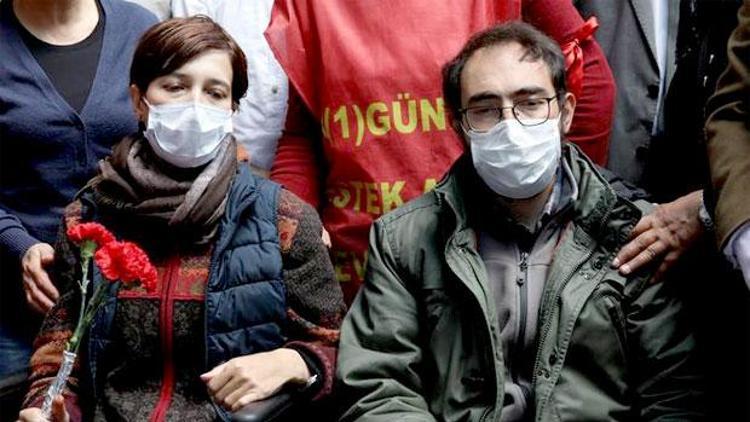 Açlık grevindeki iki eğitimciye Kılıçdaroğlu ve Bahçeliden çağrı