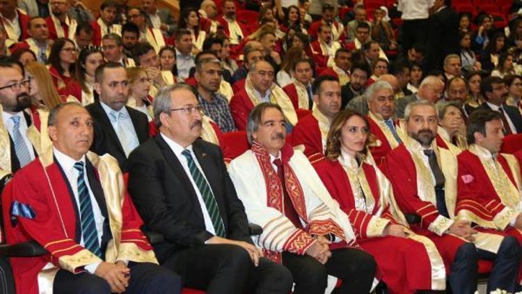 Nevşehir Hacı Bektaş Veli Üniversitesinde Mezuniyet töreni