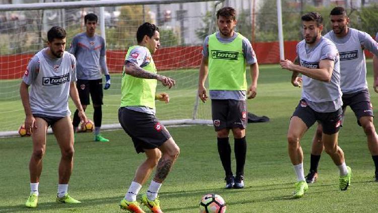 Adanasporda Kayserispor maçı hazırlıkları başladı