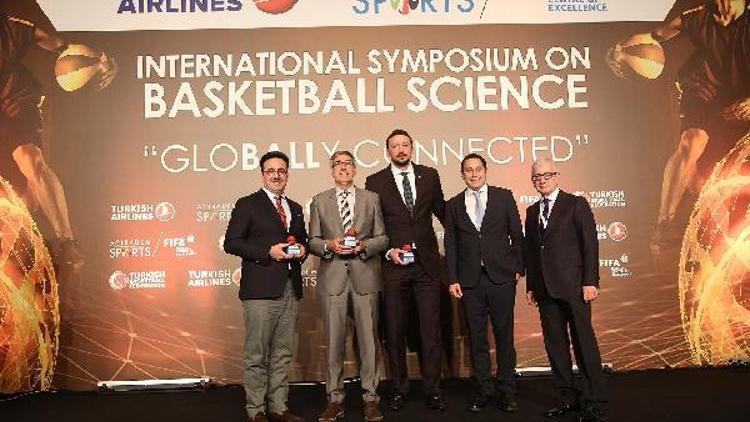 Acıbadem Sportsun bilimsel zirvesinde Basketbolun Geleceği konuşuldu